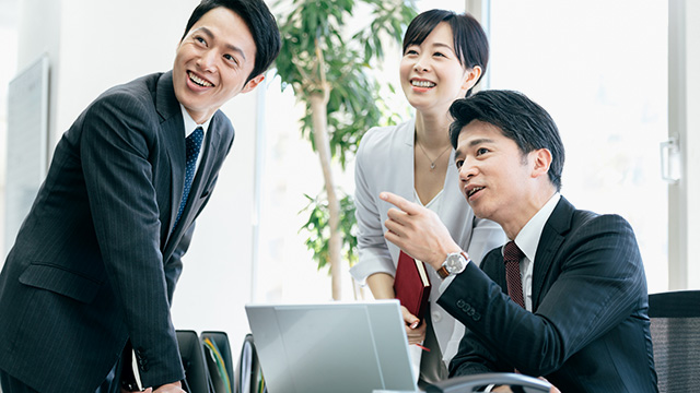 尊敬される上司の条件はコレ! そんな上司になる方法と共に解説!