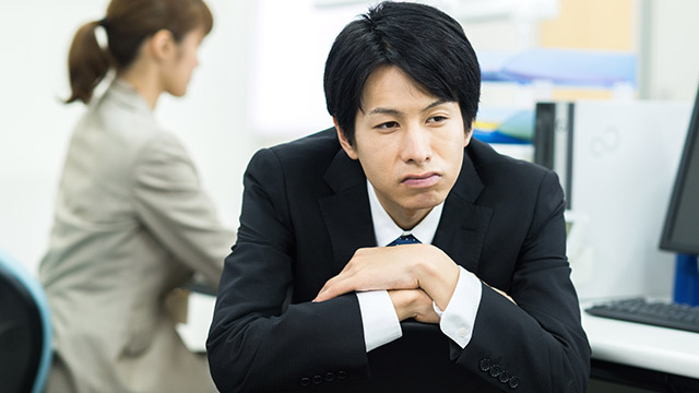 やる気がない社員が悩みの種!対応策や対処法を解説!